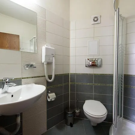 Kap House Family Hotel 3*