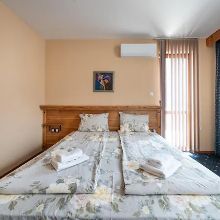 Kap House Family 3* 반스코