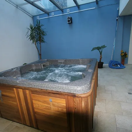 Kap House Family 반스코